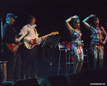 The Passionettes with James Burton